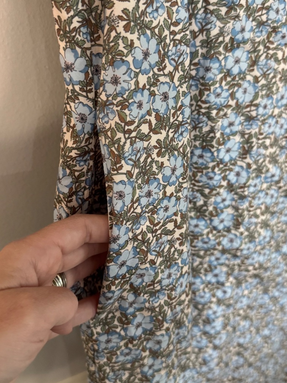 Hyacinth House Women's Short Sleeve Ruffle V-Neck Floral Midi Dress Sz XL NWOT - Picture 5 of 10
